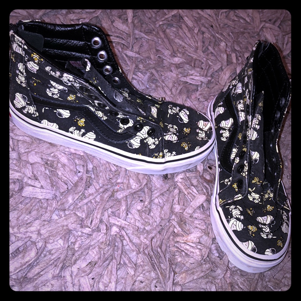 Boys vans (size 13.5)